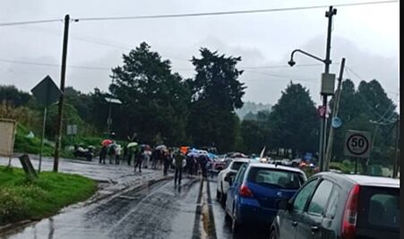 Manifestantes de San Miguel Topilejo bloquean la carretera México–Cuernavaca