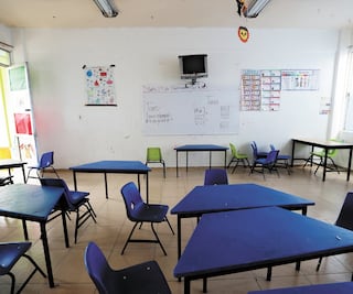 Aprovechan la pandemia para saquear escuelas