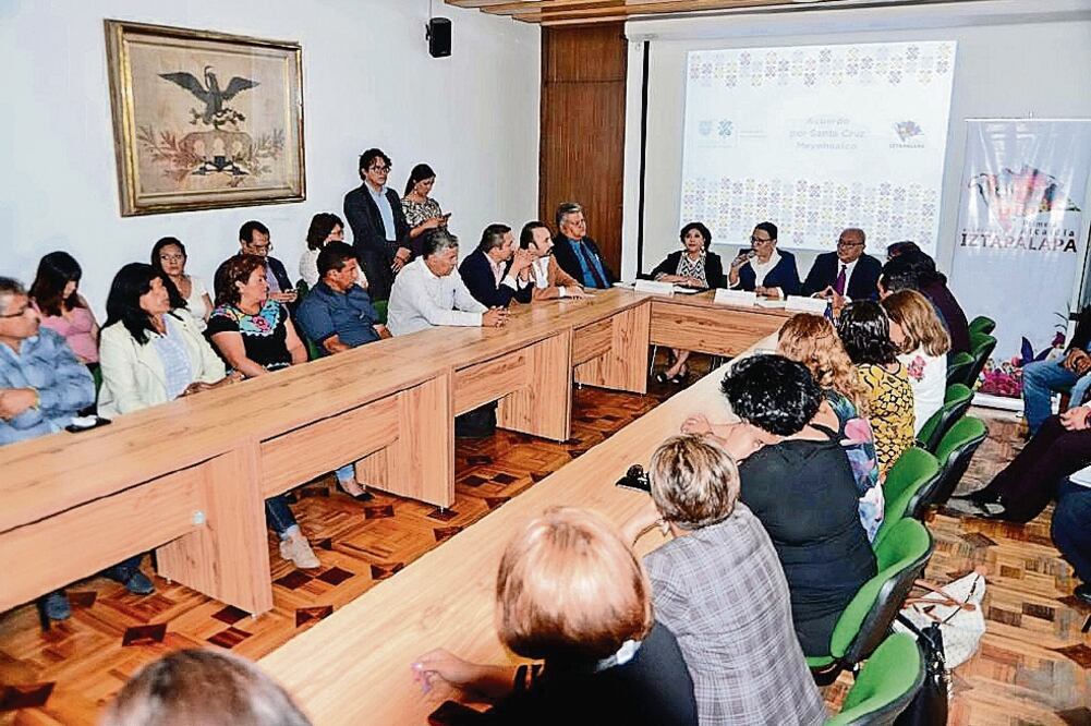 Autoridades del Gobierno capitalino resaltaron el acuerdo para avanzar en el apoyo a los damnificados del sismo y adelantaron que también se reordenará el espacio público en otras zonas de la Ciudad. Foto: ESPECIAL