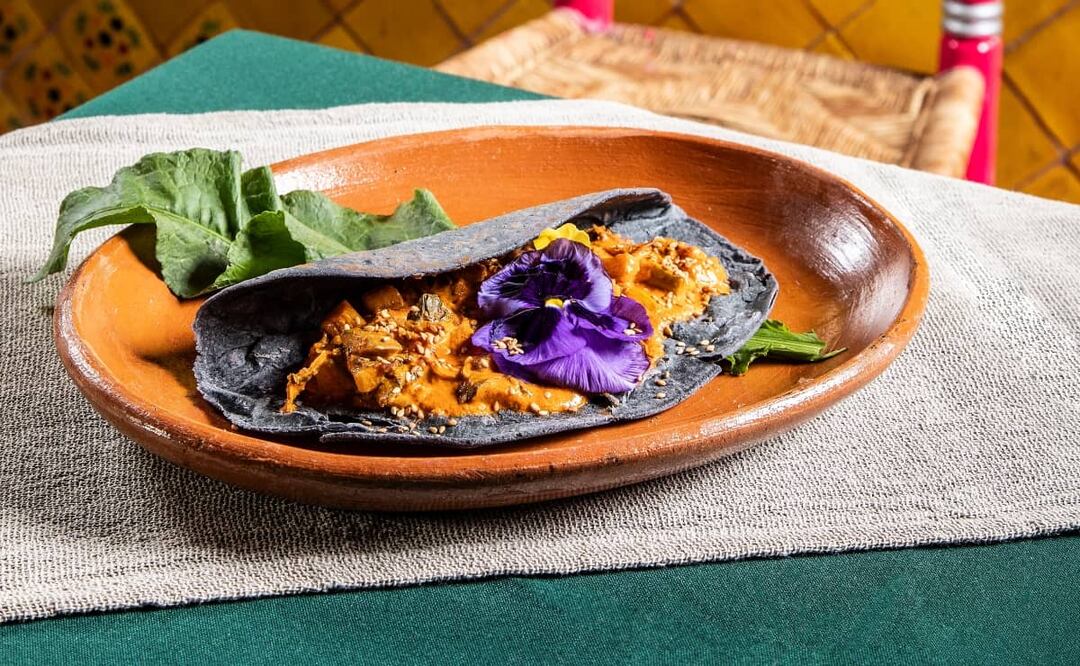 La CDMX también tiene cocina tradicional, y aquí te decimos dónde probarla. Foto: Jorge Garaiz.