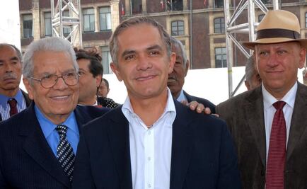 Mancera festeja promulgación de Carta Magna en el Zócalo 