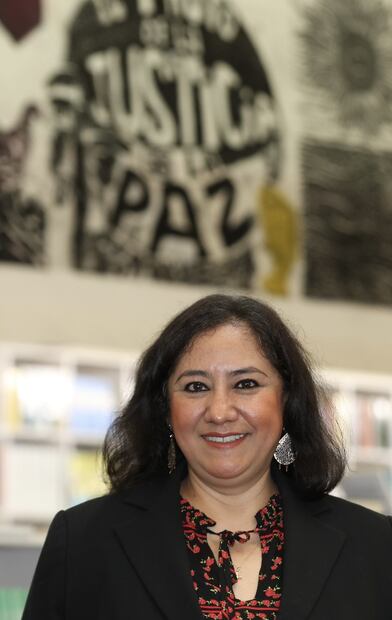 Entrevista con la Dra. Irma Eréndira Sandoval por su libro "Corrupción estructural. Las raíces de la impunidad en México". Fotos: Berenice Fregoso/EL UNIVERSAL.