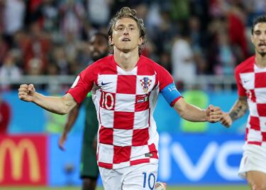 Gol de penalti de Luka Modric sentencia la victoria de Croacia