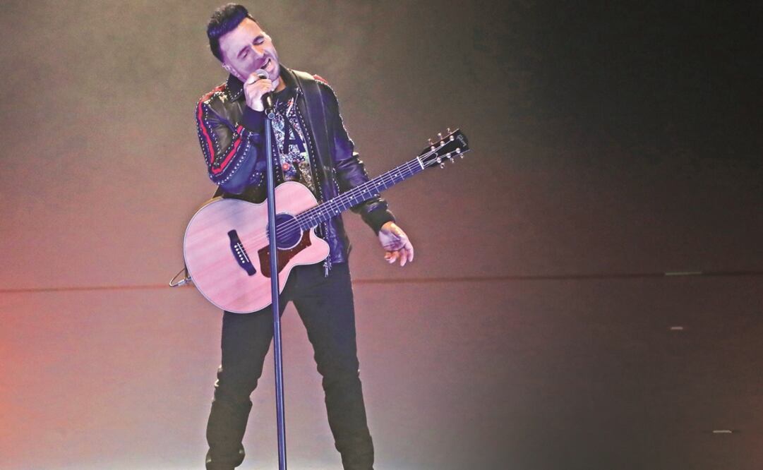 “Esta noche va a ser mixta, un sube y baja de emociones porque vamos a cantar temas romántico s, a bailar, y vamos a tratar de que todos disfruten”: Luis Fonsi.