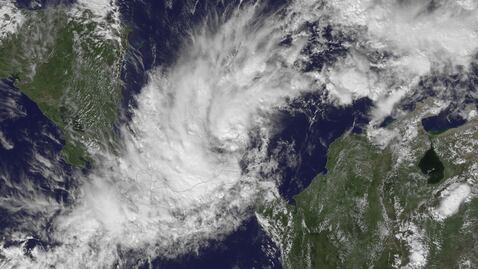 Costa Rica declara alerta roja por tormenta tropical Otto