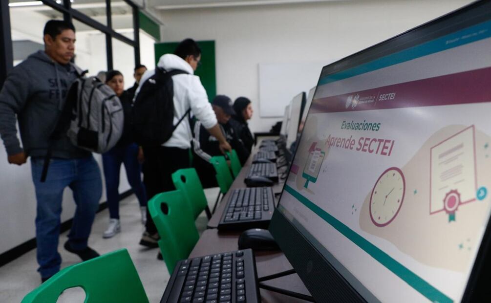 794 policías de la SSC CDMX realizan Examen Único para concluir su bachillerato. Foto: Especial