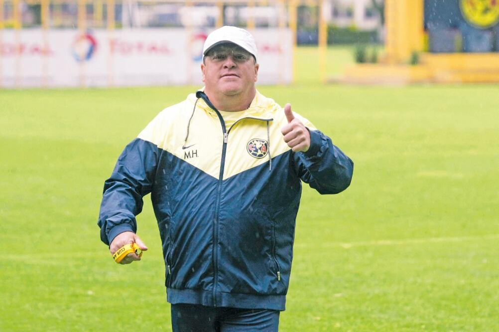 El estratega azulcrema espera un duelo complicado esta noche. (CARLOS MEJÍA. EL UNIVERSAL)