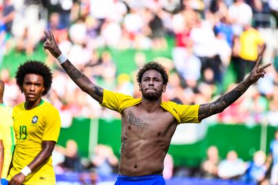 Brasil golea previo a la Copa del Mundo