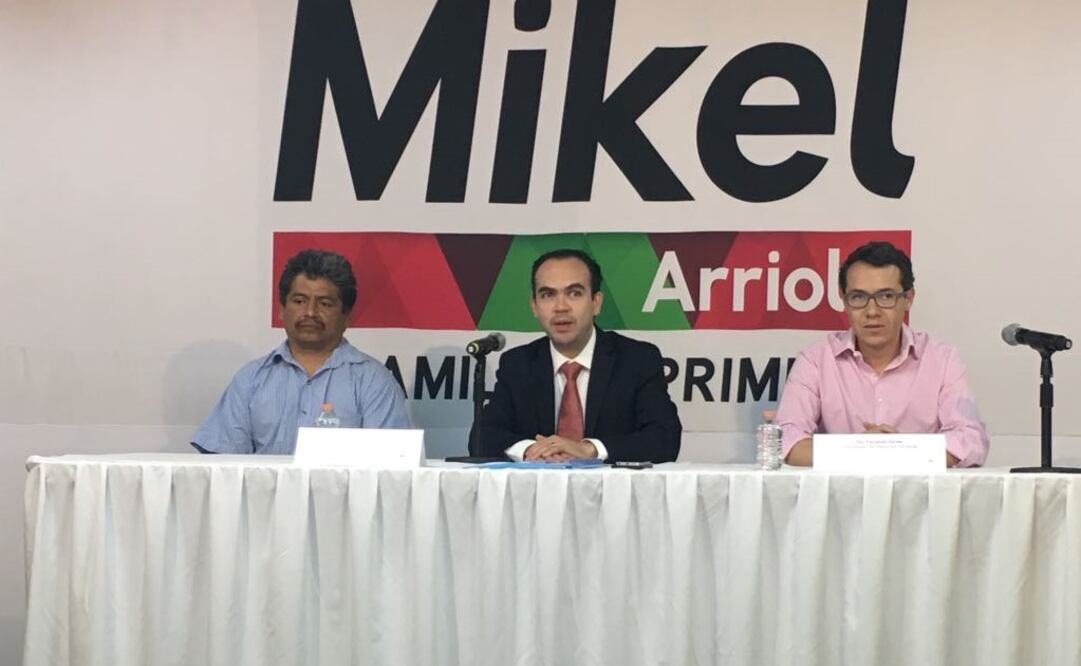 De comprobarse un posible enriquecimiento ilícito, podría haber de dos a 14 años de prisión en contra de la perredista, señaló el también diputado local del Partido Verde Ecologista.(Fotografía: Diana Villavicencio/ EL UNIVERSAL)