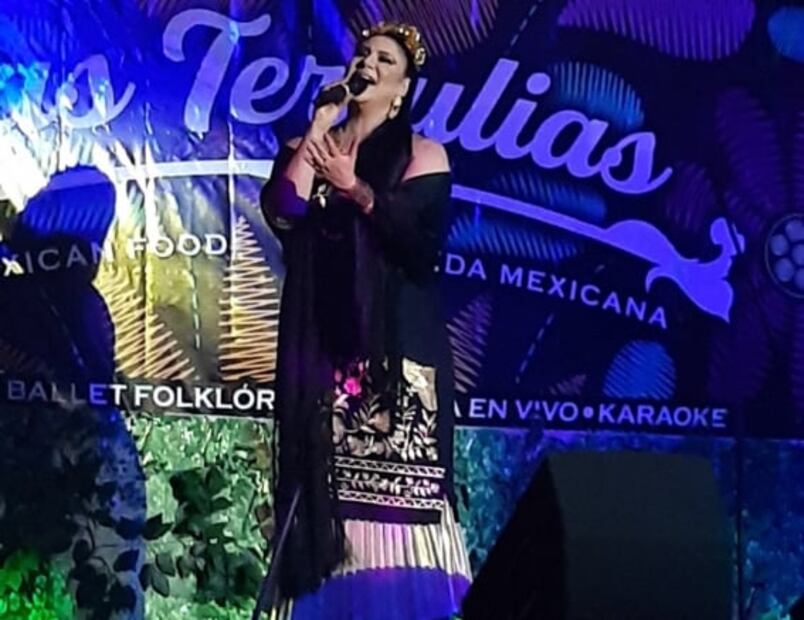 Alejandra Ávalos dice que "Tengo todo excepto a ti" se la dedicó Luis Miguel