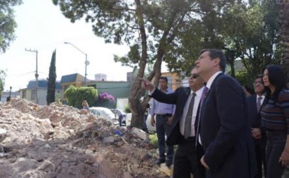 Colocan primera piedra para edificios de Galias tras sismo del 19S