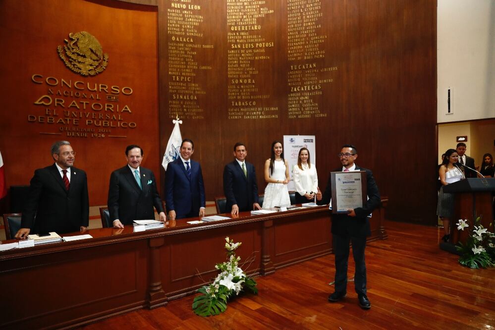 El ganador Fabián David Ríos, fotografía de Yadin Xolalpa EL UNIVERSAL