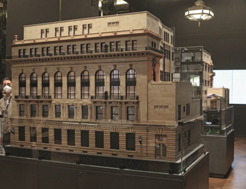 Con museo, Banxico reabre sus puertas a los mexicanos
