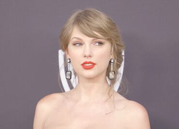 Taylor Swift revela que su mamá tiene un tumor cerebral