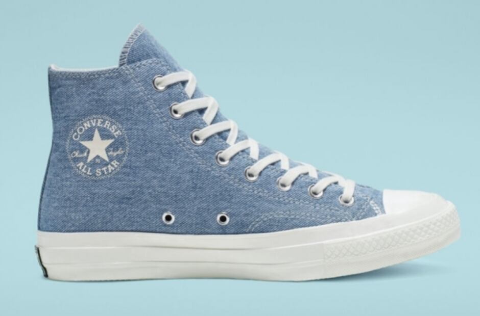 Estos Converse están hechos de jeans reciclados