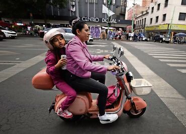 FOTOS: Van por licencia para conductores de bicimotos eléctricas en la CDMX