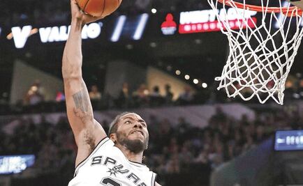 Spurs aplasta a Cavs