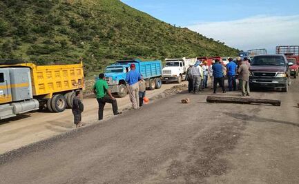 Por daños a caminos, campesinos zapotecos de Oaxaca bloquean obras de Línea K del Tren Transístmico