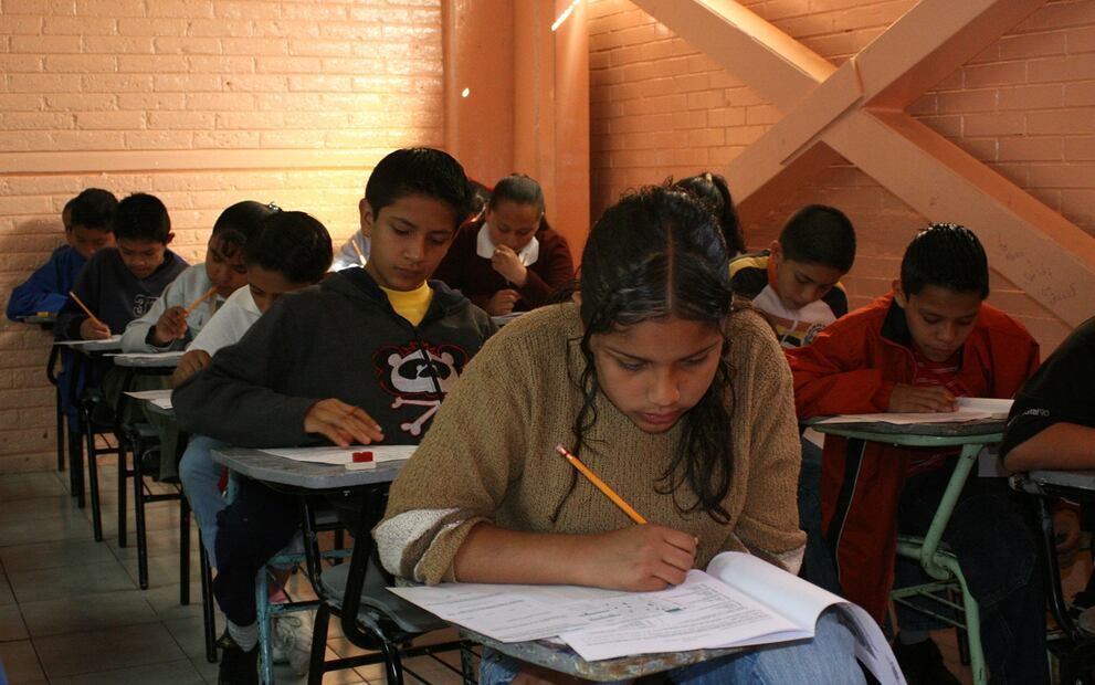 Sheinbaum enfatizó que el Estado tiene la obligación de garantizar el derecho a la educación. Foto: EL UNIVERSAL