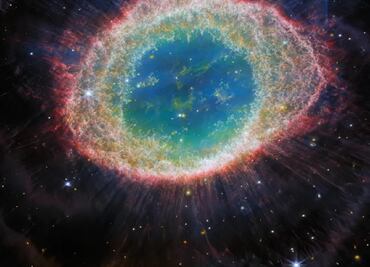 Telescopio James Webb capta imagénes sin precedentes de la Nebulosa del Anillo