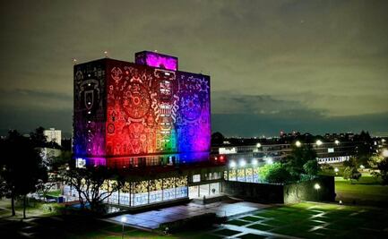 UNAM conmemora Día Internacional del Orgullo LGBT; ilumina Rectoría con colores de la diversidad