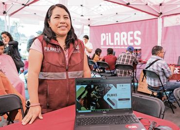 Día del Maestro. Pasión por instruir a adultos mayores que asisten a Pilares en CDMX