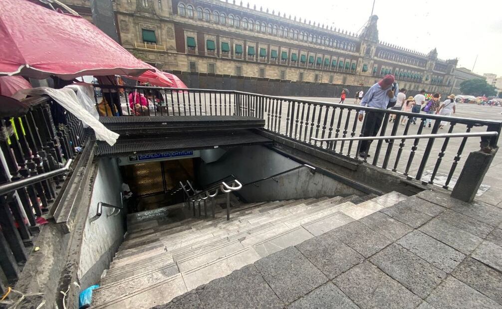 La estación Zócalo, se encuentra cerrada por afectaciones. Foto: Alberto Acosta/EL UNIVERSAL