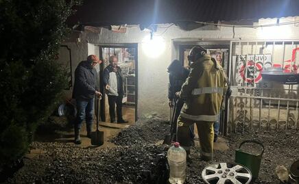 Implementan plan DN-III-E ante los daños ocasionados por las lluvias en dos municipios de Hidalgo; evacuan a familias afectadas 