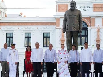 AMLO encabeza ceremonia por el Bicentenario de la Creación de la Armada de México