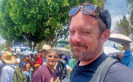 William vino de EU a Iztapalapa para ver el viacrucis