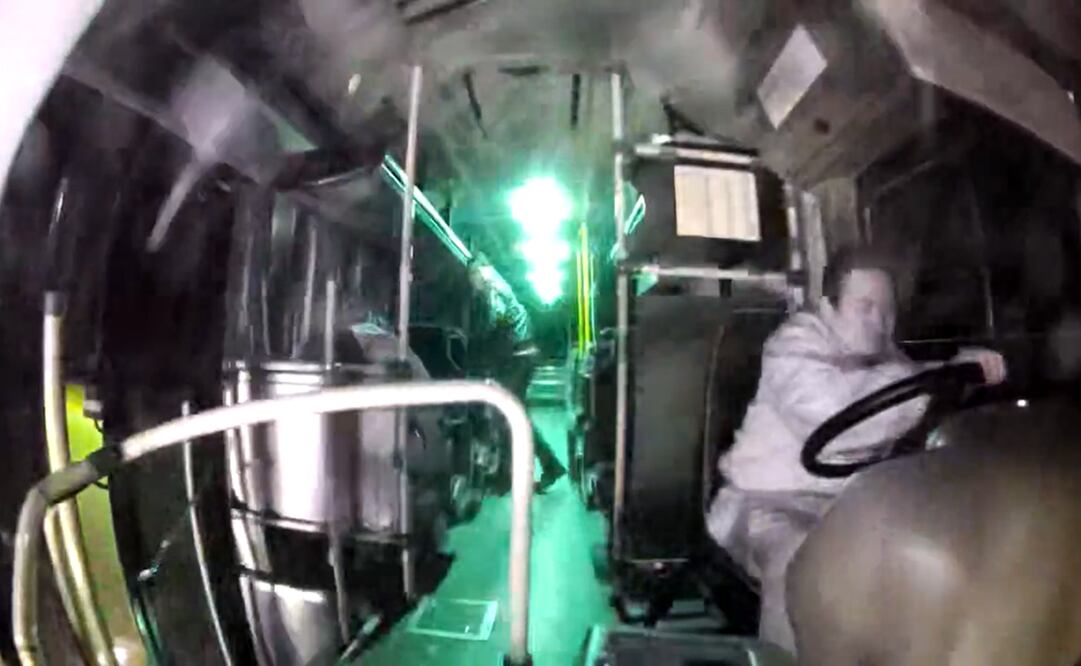 Luego de que se difundieran videos en los que transportistas denuncian que fueron víctimas de agresiones con bombas caseras. Foto: Captura video especial