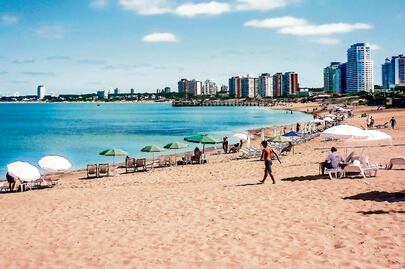 "Nos obligaron", dicen mexicanos detenidos por robo en Uruguay