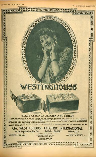 Westinghouse era sólo una de tantas marcas importadas que Boker comenzó a importar a México. Este receptor de radio, con audífonos, habría sido un lujo en sus días, por allá de los años 20. Hemeroteca EL UNIVERSAL.