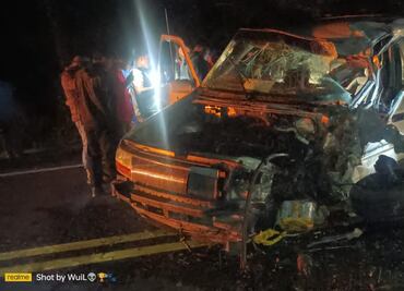 Niña muere en accidente carretero en Chiapas; hay 14 lesionados