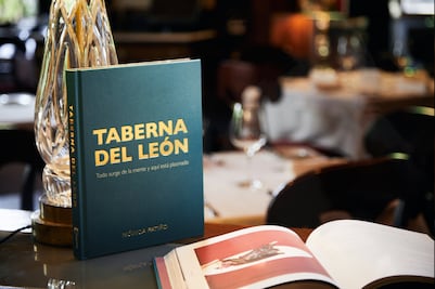 Taberna del León, el libro con el que Monica Patiño celebra los 30 años del restaurante en la CDMX