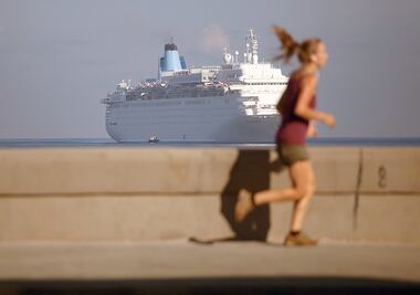 Aprueban 3 licencias para ir en ferry de EU a Cuba