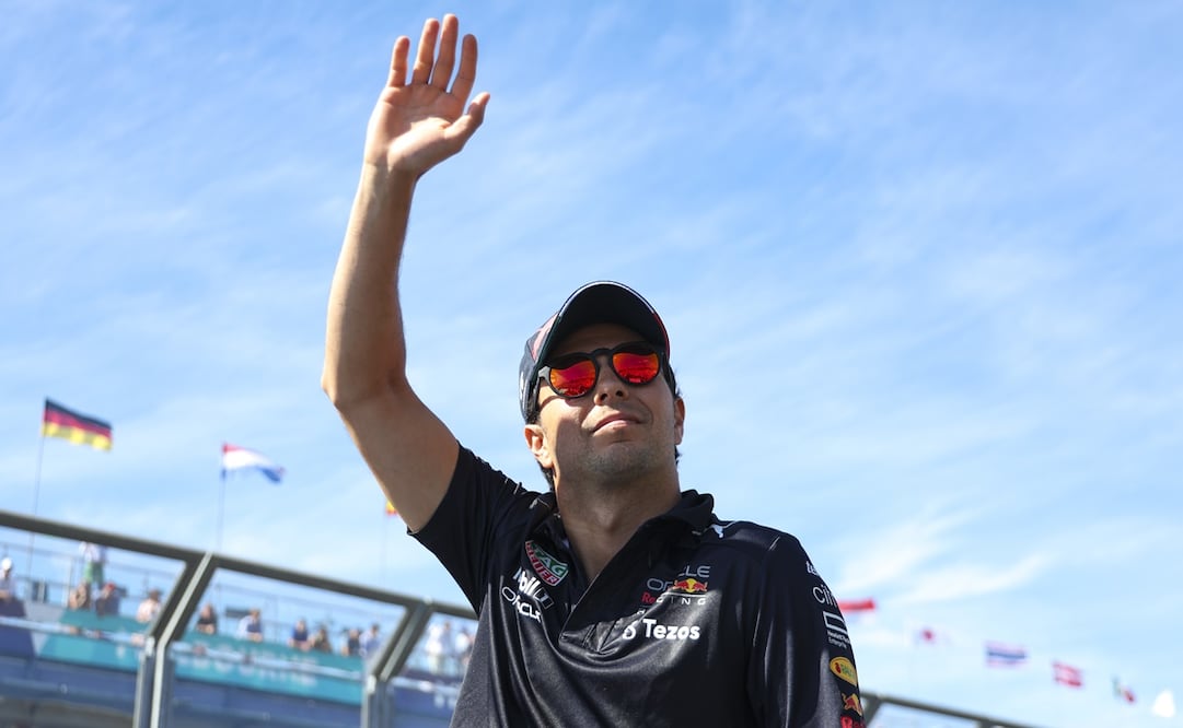 CHECO PÉREZ SUBIÓ AL PODIO DEL GRAN PREMIO DE AUSTRALIA - FOTO: AP