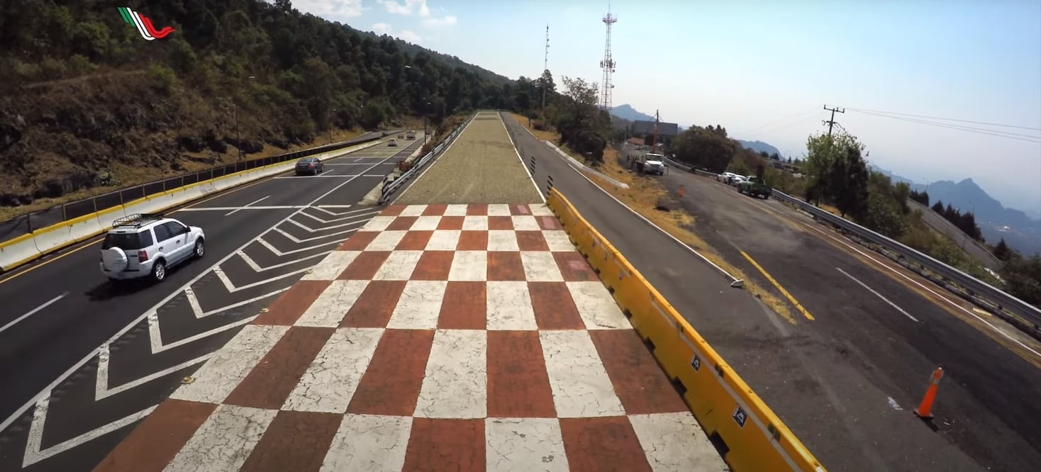 Rampa de emergencia. Foto: YouTube CAPUFE