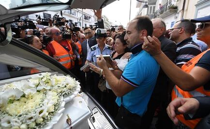 Madre en Italia pide respetar dignidad de su hija tras suicidio