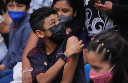 “Solo es un piquete, no pasa nada”: dijo Christian en primer día de vacunación contra Covid-19 para menores en la CDMX