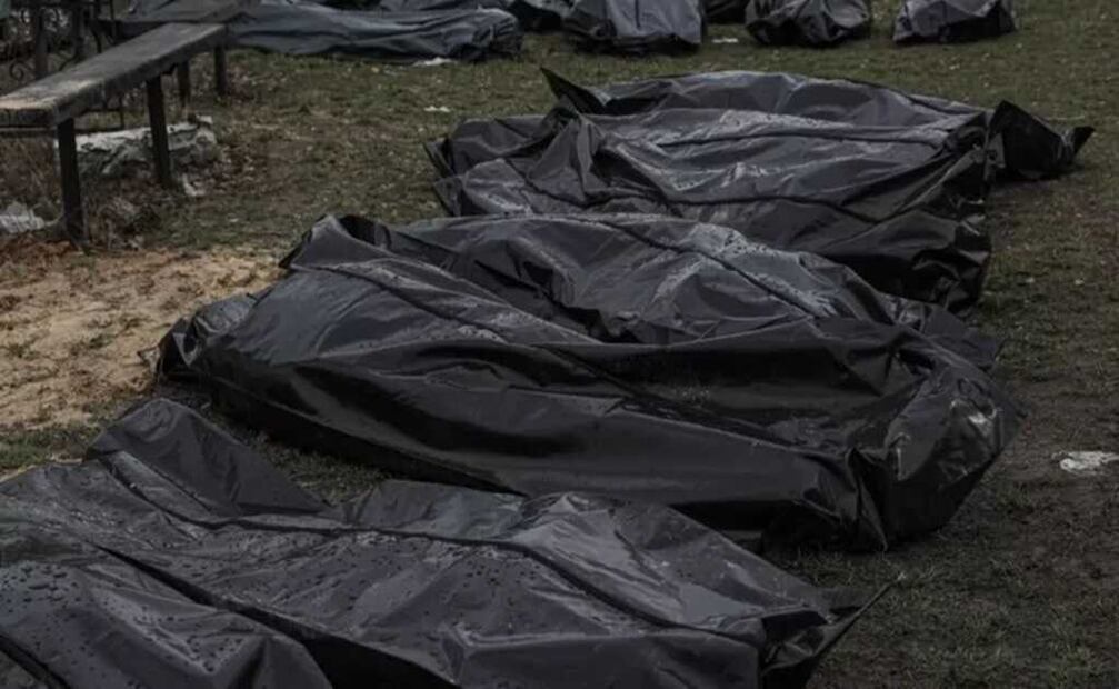 Decenas de familias aún esperan saber si sus víctimas están en las bolsas descubiertas en 1990 en una zanja en un cementerio de São Paulo. Foto: Getty Images