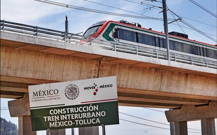 AMLO anuncia supervisión, próximo domingo, del Tren CDMX-Toluca; promete terminar en 2023