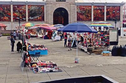 Negocios pierden 200 mdp por ambulantaje 