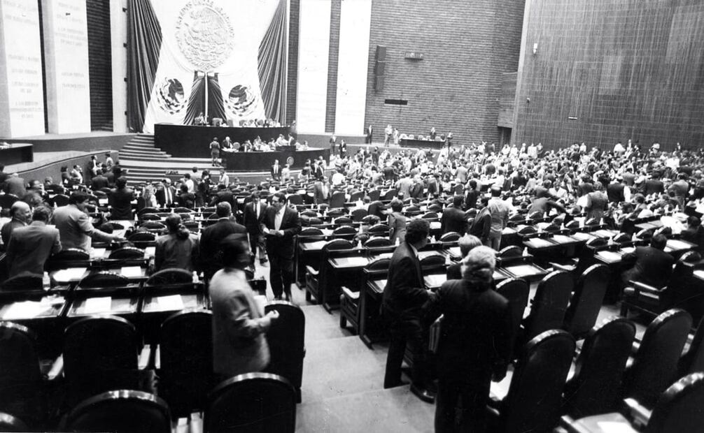 La reforma de López Mateos se puso a prueba en las elecciones presidenciales de 1964. Como era evidente que el candidato priista, Gustavo Díaz Ordaz, ganaría “la grande”, los demás partidos –PAN, PARM y PPS– se enfocaron en alcanzar el porcentaje para diputaciones por partido. Foto: Mario Díaz Canchola/ESPECIAL.