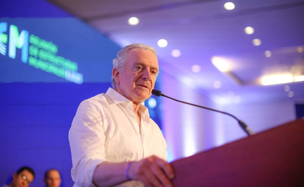 El diputado por el PAN con licencia anuncia su baja en la contienda para la candidatura presidencial por el Frente Amplio / Foto: Facebook