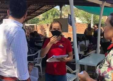 Secretario de Educación visita club de estudio "equipado" por hijos de El Chapo