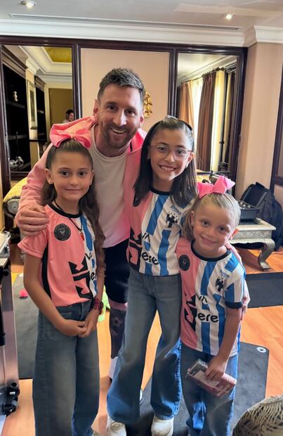Messi convivió con Neri Cardozo y su familia FOTO: INSTAGRAM