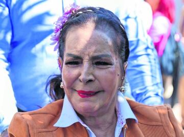 Elsa Aguirre: Hay que vivir sin ego, orgullo ni banalidades