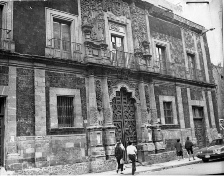 Las primeras mujeres universitarias que estudiaron en México