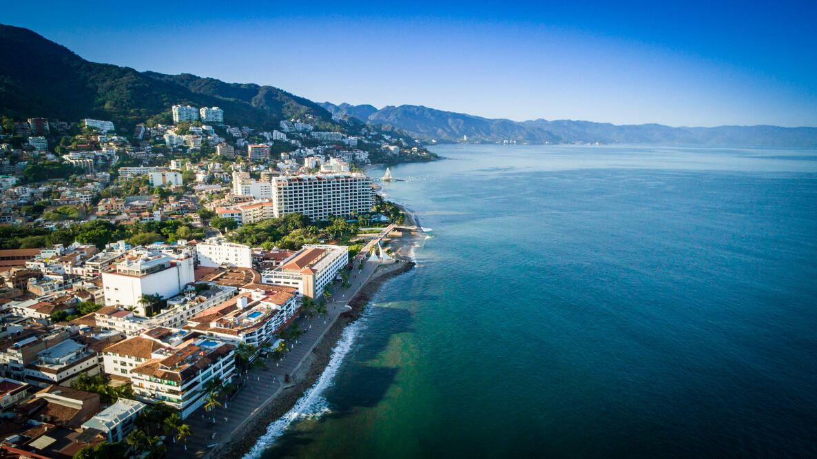 En México hay 263 playas aptas para nadar y 10 de ellas están en Puerto Vallarta. (Foto: Cofepris)
